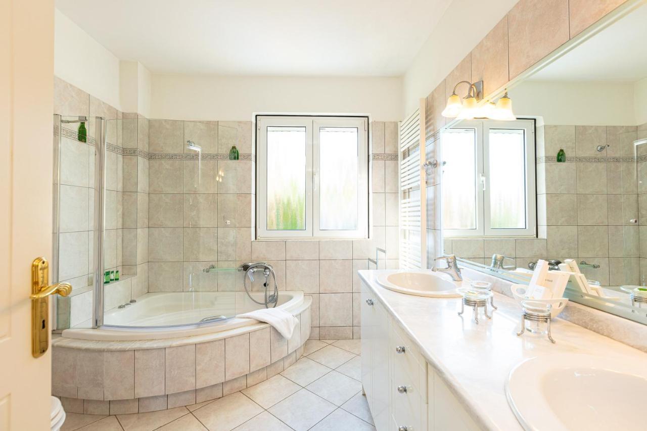 העיירה רתימנו Villa Simore מראה חיצוני תמונה
